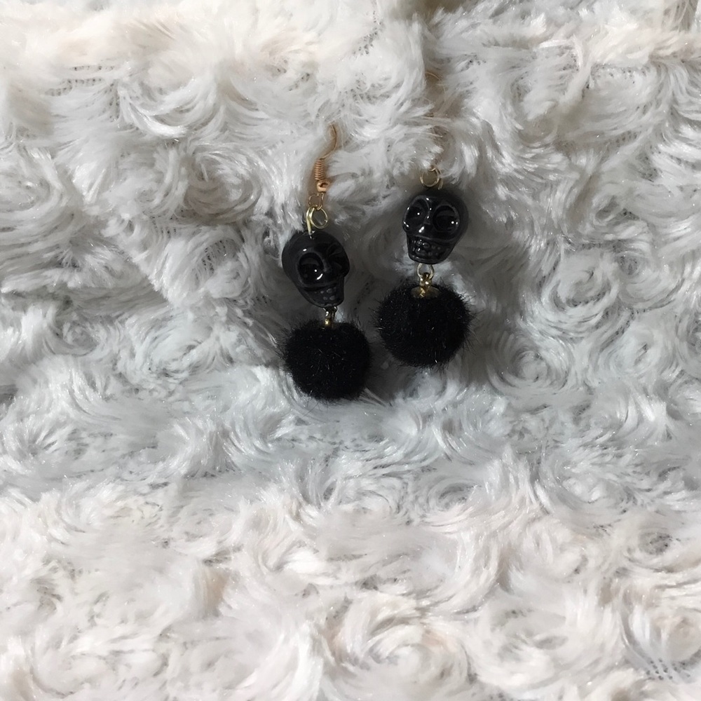 Pom pom Skull Dangle Earrings Midnight 2in long - Picture 2 of 7